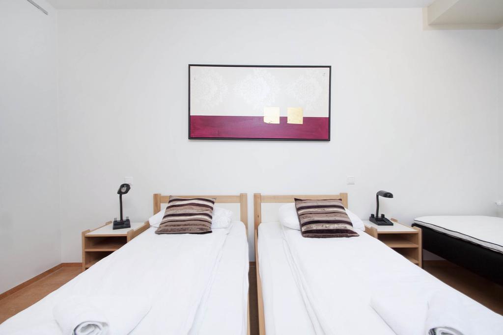 โกลเดน เซอร์เคิล อพาร์ตเมนต์ Aparthotel เลยการ์วาทึน ภายนอก รูปภาพ