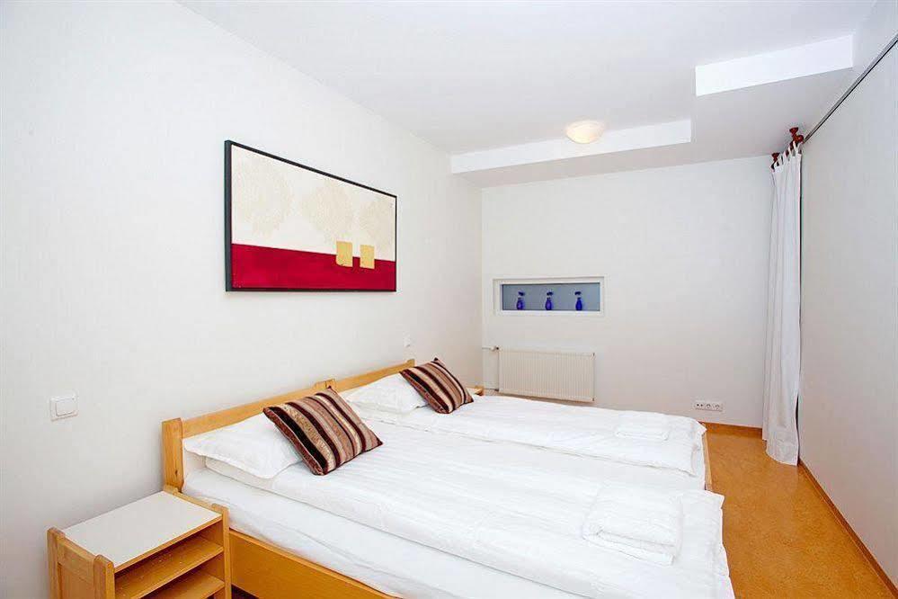 โกลเดน เซอร์เคิล อพาร์ตเมนต์ Aparthotel เลยการ์วาทึน ภายนอก รูปภาพ